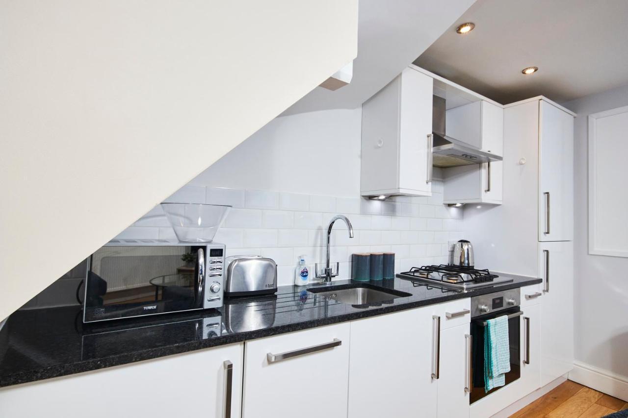 باث Stunning Hepburn Suite! المظهر الخارجي الصورة